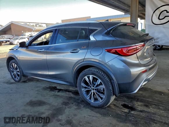 ✅ 2018 Infiniti QX30 Essential • VIN: SJKCH5CR3JA054656 • Lot: 96187775. Listed on Copart with 33,260 mi. Free auction sales archive from the USA and detailed vehicle history report at DreamBid. Image 2.