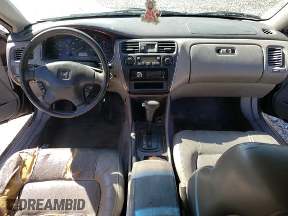 ✅ 1999 Honda Accord EX • VIN: 1HGCG2259XA002378 • Лот: 60818205. Опубликован ранее на Copart с пробегом 272 058 миль. Бесплатный доступ к архиву аукционных продаж из США и подробный отчёт об истории автомобиля на DreamBid. Изображение 8.