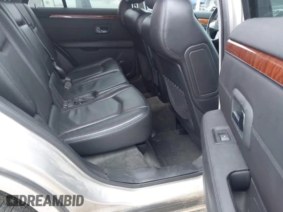 ✅ 2008 Cadillac SRX AWD • VIN: 1GYEE437380150455 • Lot: 43743232. Wystawiony na IAAI z przebiegiem 64 763 mil. Bezpłatny archiwum sprzedaży aukcyjnych z USA i szczegółowy raport historii pojazdu na DreamBid. Zdjęcie 8.