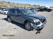 ✅ 2004 Volkswagen Touareg • VIN: WVGCM67L84D013402 • Lot: 67384815. Wystawiony na Copart z przebiegiem Nie podano. Bezpłatny archiwum sprzedaży aukcyjnych z USA i szczegółowy raport historii pojazdu na DreamBid. Zdjęcie 4.