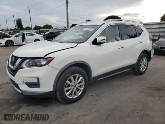 ✅ 2020 Nissan Rogue S • VIN: JN8AT2MV0LW109674 • Lot: 91408115. Wystawiony na Copart z przebiegiem 61 005 mil. Bezpłatny archiwum sprzedaży aukcyjnych z USA i szczegółowy raport historii pojazdu na DreamBid. Zdjęcie 1.