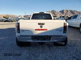 2005 Dodge 3500 SLT с VIN 3D7MS48C85G803889, выставлен на аукционе Copart как лот 84667574 с пробегом 281 693 миль миль и Списание • Salvage title. История ставок и продаж доступна на DreamBid. Изображение 6.