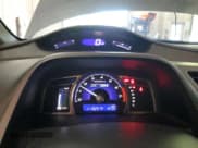 ✅ 2010 Honda Civic • VIN: JHMFA3F27AS007954 • Lot: 80250135. Wystawiony na Copart z przebiegiem 111 925 mil. Bezpłatny archiwum sprzedaży aukcyjnych z USA i szczegółowy raport historii pojazdu na DreamBid. Zdjęcie 9.