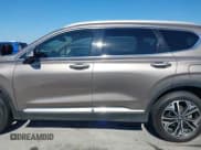 ✅ 2019 Hyundai Santa Fe Limited • VIN: 5NMS5CAA8KH036668 • Лот: 43544647. Опубликован ранее на IAAI с пробегом 82 738 миль. Бесплатный доступ к архиву аукционных продаж из США и подробный отчёт об истории автомобиля на DreamBid. Изображение 15.