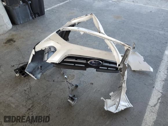 ✅ 2016 Ford C-Max SEL • VIN: 1FADP5CU3GL115103 • Lot: 56917235. Wystawiony na Copart z przebiegiem 28 128 mil. Bezpłatny archiwum sprzedaży aukcyjnych z USA i szczegółowy raport historii pojazdu na DreamBid. Zdjęcie 12.