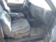 ✅ 2001 Chevrolet S-10 LS Xtreme • VIN: 1GCCS195518247416 • Lot: 43632335. Listed on IAAI with 136,503 mi. Free auction sales archive from the USA and detailed vehicle history report at DreamBid. Image 5.