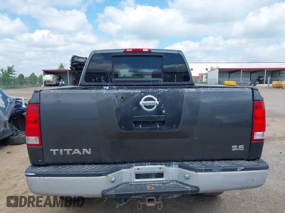 ✅ 2005 Nissan Titan LE • VIN: 1N6BA07B05N539366 • Lot: 42690171. Listed on IAAI with 202,689 mi. Free auction sales archive from the USA and detailed vehicle history report at DreamBid. Image 6.