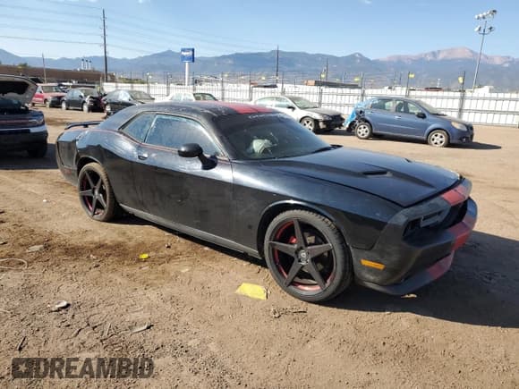 ✅ 2012 Dodge Challenger SXT • VIN: 2C3CDYAG6CH186286 • Lot: 75827294. Wystawiony na Copart z przebiegiem 170 569 mil. Bezpłatny archiwum sprzedaży aukcyjnych z USA i szczegółowy raport historii pojazdu na DreamBid. Zdjęcie 4.