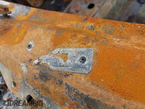 ✅ 2010 Ford Explorer XLT • VIN: 1FMEU7DE1AUA74431 • Лот: 42489525. Опубликован ранее на IAAI с пробегом Не указан. Бесплатный доступ к архиву аукционных продаж из США и подробный отчёт об истории автомобиля на DreamBid. Изображение 9.