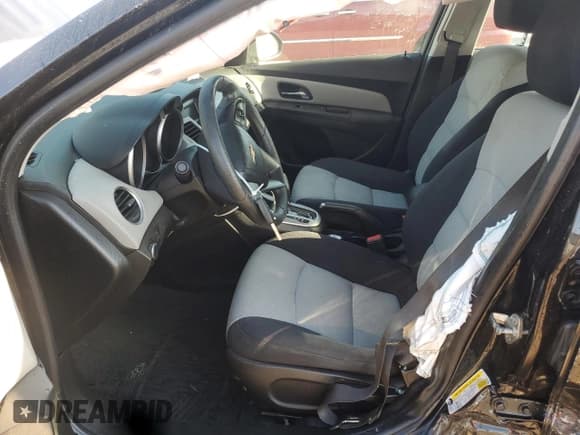 ✅ 2016 Chevrolet Cruze LS • VIN: 1G1PC5SH6G7199538 • Lot: 84286275. Listed on Copart with 89,212 mi. Free auction sales archive from the USA and detailed vehicle history report at DreamBid. Image 7.