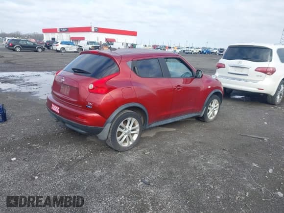 ✅ 2012 Nissan Juke S • VIN: JN8AF5MR4CT117533 • Lot: 41659367. Listed on IAAI with 137,091 mi. Free auction sales archive from the USA and detailed vehicle history report at DreamBid. Image 4.