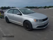 ✅ 2011 Volkswagen Jetta SE • VIN: 3VWDZ7AJ8BM328187 • Лот: 43210569. Опубликован ранее на IAAI с пробегом 234 097 миль. Бесплатный доступ к архиву аукционных продаж из США и подробный отчёт об истории автомобиля на DreamBid. Изображение 1.