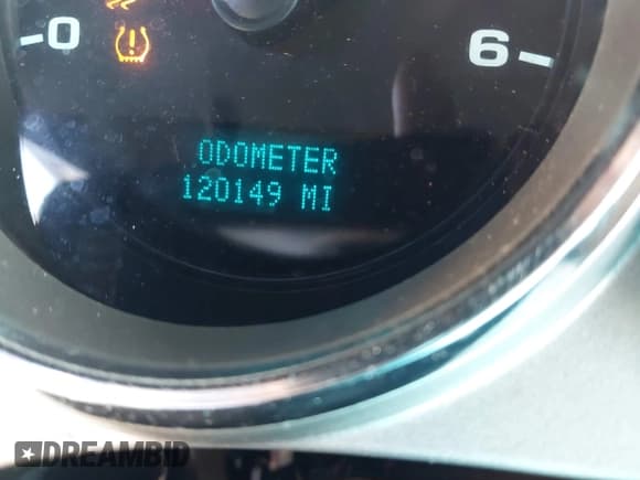 ✅ 2009 Chevrolet Silverado 2500HD Work Truck • VIN: 1GCHC49KX9E143978 • Lot: 43638901. Wystawiony na IAAI z przebiegiem 120 149 mil. Bezpłatny archiwum sprzedaży aukcyjnych z USA i szczegółowy raport historii pojazdu na DreamBid. Zdjęcie 5.