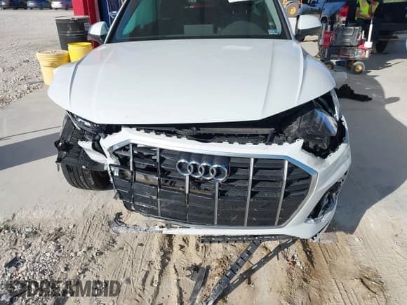 ✅ 2023 Audi Q5 Premium Plus • VIN: WA1BBAFY7P2024214 • Lot: 41169876. Listed on IAAI with 21,183 mi. Free auction sales archive from the USA and detailed vehicle history report at DreamBid. Image 6.