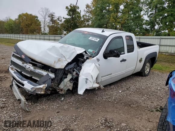 ✅ 2013 Chevrolet Silverado 1500 LT • VIN: 1GCRKSE74DZ357332 • Lot: 73311294. Listed on Copart with 161,929 mi. Free auction sales archive from the USA and detailed vehicle history report at DreamBid. Image 1.