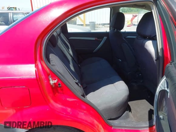 ✅ 2010 Chevrolet Aveo 1LT • VIN: KL1TD5DE0AB126585 • Lot: 42219460. Wystawiony na IAAI z przebiegiem 148 785 mil. Bezpłatny archiwum sprzedaży aukcyjnych z USA i szczegółowy raport historii pojazdu na DreamBid. Zdjęcie 8.