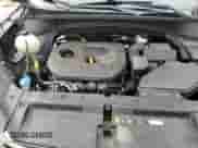 2018 Hyundai Tucson SEL z VIN KM8J3CA44JU764681, wystawiony jako Copart lot #81580545 z przebiegiem 92 403 mil mil oraz Szkoda całkowita • Salvage title. Historia ofert i sprzedaży dostępna na DreamBid. Obrazek 14.