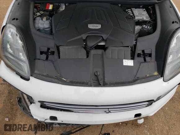 ✅ 2021 Porsche Cayenne • VIN: WP1AA2AY0MDA01051 • Lot: 51153345. Listed on Copart with 42,332 mi. Free auction sales archive from the USA and detailed vehicle history report at DreamBid. Image 12.