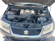 ✅ 2006 Suzuki Grand Vitara Luxury • VIN: JS3TD947264106255 • Lot: 42632638. Wystawiony na IAAI z przebiegiem 268 717 mil. Bezpłatny archiwum sprzedaży aukcyjnych z USA i szczegółowy raport historii pojazdu na DreamBid. Zdjęcie 10.