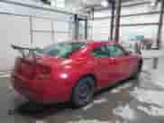 2006 Dodge Charger z VIN 2B3KA43G86H251859, wystawiony jako IAAI lot #43544502 z przebiegiem 110 548 mil mil oraz . Historia ofert i sprzedaży dostępna na DreamBid. Obrazek 4.
