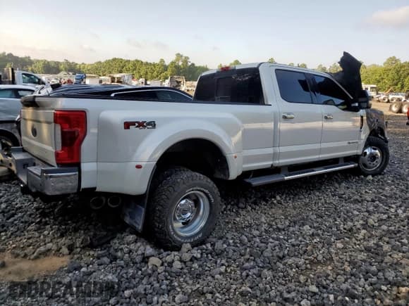 ✅ 2019 Ford F-350 XL • VIN: 1FT8W3DT5KEG40301 • Лот: 70507295. Опубликован ранее на Copart с пробегом Не указан. Бесплатный доступ к архиву аукционных продаж из США и подробный отчёт об истории автомобиля на DreamBid. Изображение 3.