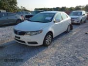 ✅ 2012 Kia Forte LX • VIN: KNAFT4A20C5639783 • Lot: 43214158. Wystawiony na IAAI z przebiegiem 189 407 mil. Bezpłatny archiwum sprzedaży aukcyjnych z USA i szczegółowy raport historii pojazdu na DreamBid. Zdjęcie 2.