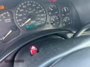 ✅ 2002 Chevrolet Silverado 2500 LS • VIN: 1GCGK29U82Z299620 • Lot: 69297405. Wystawiony na Copart z przebiegiem Nie podano. Bezpłatny archiwum sprzedaży aukcyjnych z USA i szczegółowy raport historii pojazdu na DreamBid. Zdjęcie 8.