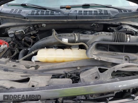 ✅ 2017 Ford F-150 XL • VIN: 1FTEX1EPXHFB91349 • Lot: 42865474. Listed on IAAI with 27,502 mi. Free auction sales archive from the USA and detailed vehicle history report at DreamBid. Image 10.