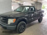 ✅ 2014 Ford F-150 XL • VIN: 1FTMF1EM5EFA86587 • Лот: 60878785. Опубликован ранее на Copart с пробегом 165 549 миль. Бесплатный доступ к архиву аукционных продаж из США и подробный отчёт об истории автомобиля на DreamBid. Изображение 2.