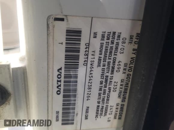 ✅ 2004 Volvo V70 • VIN: YV1SW64A542381264 • Lot: 91028415. Listed on Copart with Not provided. Free auction sales archive from the USA and detailed vehicle history report at DreamBid. Image 13.