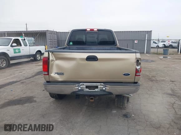 ✅ 2000 Ford F-150 XL • VIN: 1FTRX18L4YNA20919 • Lot: 43804193. Listed on IAAI with Not provided. Free auction sales archive from the USA and detailed vehicle history report at DreamBid. Image 17.