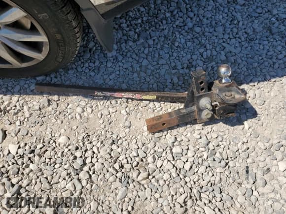 ✅ 2015 Volkswagen Touareg Executive • VIN: WVGEP9BP5FD005577 • Lot: 70913024. Listed on Copart with Not provided. Free auction sales archive from the USA and detailed vehicle history report at DreamBid. Image 12.