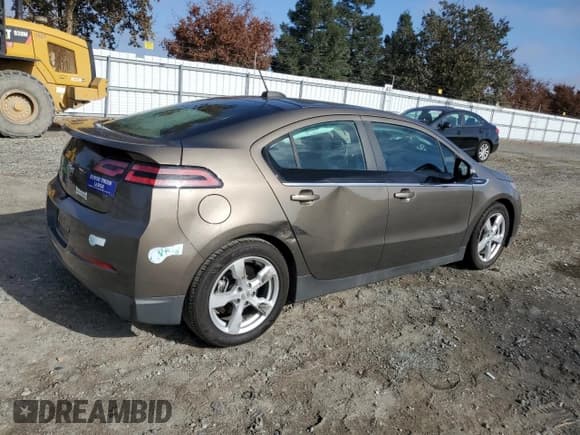 ✅ 2015 Chevrolet Volt • VIN: 1G1RC6E4XFU104809 • Lot: 80439674. Wystawiony na Copart z przebiegiem 143 961 mil. Bezpłatny archiwum sprzedaży aukcyjnych z USA i szczegółowy raport historii pojazdu na DreamBid. Zdjęcie 3.