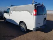 ✅ 2011 Chevrolet Express Cargo • VIN: 1GCSGAFX1B1175739 • Lot: 43458555. Wystawiony na IAAI z przebiegiem 95 298 mil. Bezpłatny archiwum sprzedaży aukcyjnych z USA i szczegółowy raport historii pojazdu na DreamBid. Zdjęcie 3.