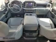 ✅ 2022 Ford F-150 XL • VIN: 1FTFW1E54NKD44722 • Lot: 68691605. Wystawiony na Copart z przebiegiem 113 261 mil. Bezpłatny archiwum sprzedaży aukcyjnych z USA i szczegółowy raport historii pojazdu na DreamBid. Zdjęcie 8.