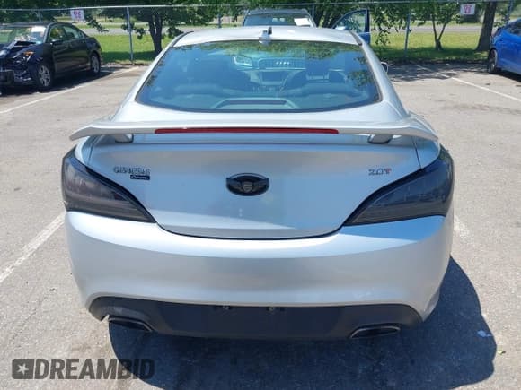 ✅ 2013 Hyundai Genesis Coupe 2.0T • VIN: KMHHT6KD8DU082972 • Lot: 42576823. Wystawiony na IAAI z przebiegiem 89 091 mil. Bezpłatny archiwum sprzedaży aukcyjnych z USA i szczegółowy raport historii pojazdu na DreamBid. Zdjęcie 16.