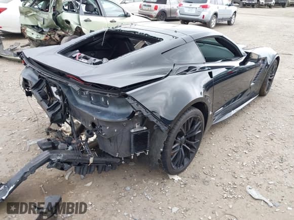 ✅ 2018 Chevrolet Corvette Z06 2LZ • VIN: 1G1YS2D6XJ5600271 • Lot: 42259191. Listed on IAAI with 21,072 mi. Free auction sales archive from the USA and detailed vehicle history report at DreamBid. Image 4.