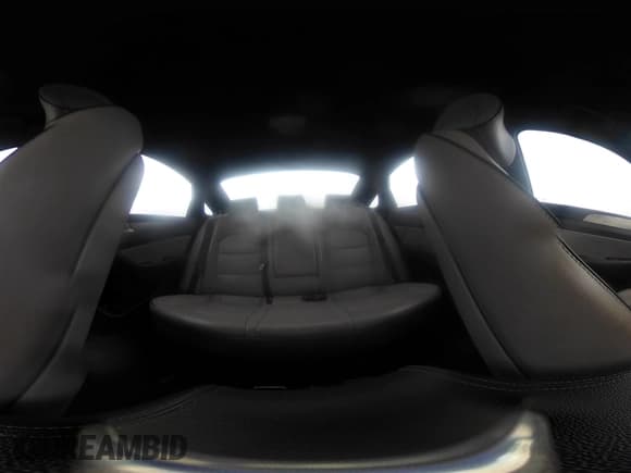 ✅ 2015 Hyundai Sonata Sport • VIN: 5NPE34AB3FH232592 • Lot: 41557269. Wystawiony na IAAI z przebiegiem 121 996 mil. Bezpłatny archiwum sprzedaży aukcyjnych z USA i szczegółowy raport historii pojazdu na DreamBid. Zdjęcie 18.