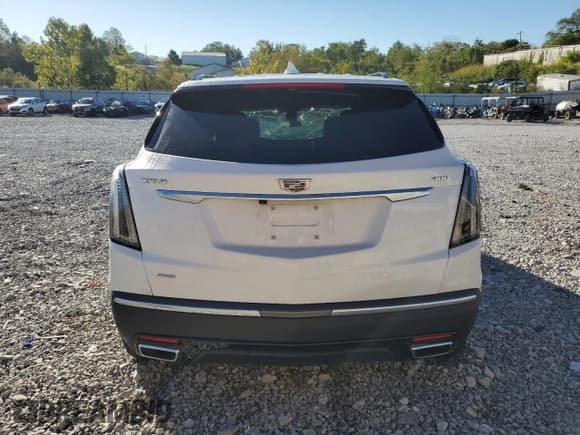 ✅ 2024 Cadillac XT5 AWD Sport • VIN: 1GYKNGRS6RZ707341 • Lot: 85850045. Wystawiony na Copart z przebiegiem Nie podano. Bezpłatny archiwum sprzedaży aukcyjnych z USA i szczegółowy raport historii pojazdu na DreamBid. Zdjęcie 6.