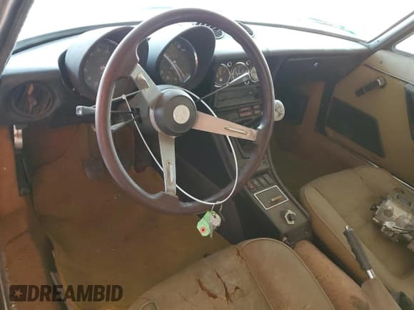 ✅ 1980 Alfa Romeo Spider • VIN: AR115410010807 • Lot: 83566094. Listed on Copart with 53,510 mi. Free auction sales archive from the USA and detailed vehicle history report at DreamBid. Image 8.