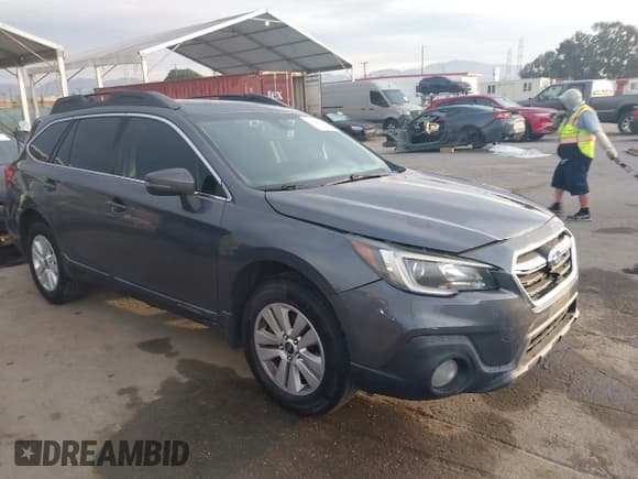 ✅ 2018 Subaru Outback Premium • VIN: 4S4BSAHCXJ3291092 • Lot: 43690389. Wystawiony na IAAI z przebiegiem 204 149 mil. Bezpłatny archiwum sprzedaży aukcyjnych z USA i szczegółowy raport historii pojazdu na DreamBid. Zdjęcie 1.