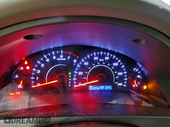 ✅ 2011 Toyota Camry LE • VIN: 4T1BF3EK3BU766508 • Лот: 94554805. Опубликован ранее на Copart с пробегом 269 056 миль. Бесплатный доступ к архиву аукционных продаж из США и подробный отчёт об истории автомобиля на DreamBid. Изображение 9.