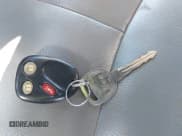 ✅ 2004 Saturn VUE V6 • VIN: 5GZCZ53414S842093 • Lot: 41632823. Wystawiony na IAAI z przebiegiem 131 605 mil. Bezpłatny archiwum sprzedaży aukcyjnych z USA i szczegółowy raport historii pojazdu na DreamBid. Zdjęcie 11.