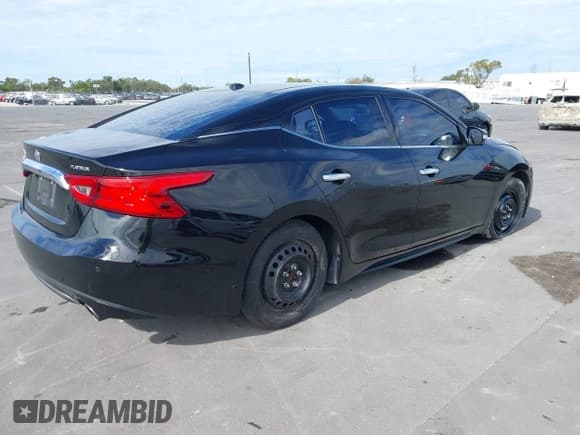 ✅ 2017 Nissan Maxima S • VIN: 1N4AA6AP7HC451412 • Lot: 43825866. Listed on IAAI with 132,409 mi. Free auction sales archive from the USA and detailed vehicle history report at DreamBid. Image 4.