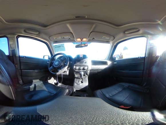 ✅ 2014 Jeep Patriot Latitude • VIN: 1C4NJPFA9ED848955 • Lot: 41988330. Wystawiony na IAAI z przebiegiem 130 010 mil. Bezpłatny archiwum sprzedaży aukcyjnych z USA i szczegółowy raport historii pojazdu na DreamBid. Zdjęcie 20.