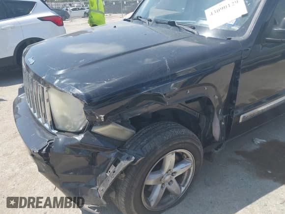 ✅ 2012 Jeep Liberty Limited • VIN: 1C4PJLCK8CW147856 • Lot: 43090129. Listed on IAAI with 154,203 mi. Free auction sales archive from the USA and detailed vehicle history report at DreamBid. Image 6.