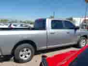 2019 Ram 1500 Big Horn z VIN 1C6RR6TT0KS712030, wystawiony jako IAAI lot #42488959 z przebiegiem 81 612 mil mil oraz . Historia ofert i sprzedaży dostępna na DreamBid. Obrazek 13.