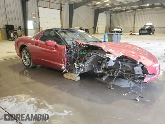 2001 Chevrolet Corvette z VIN 1G1YY22G515102750, wystawiony jako Copart lot #84862035 z przebiegiem Nie podano mil oraz Szkoda całkowita • Salvage title. Historia ofert i sprzedaży dostępna na DreamBid. Obrazek 4.