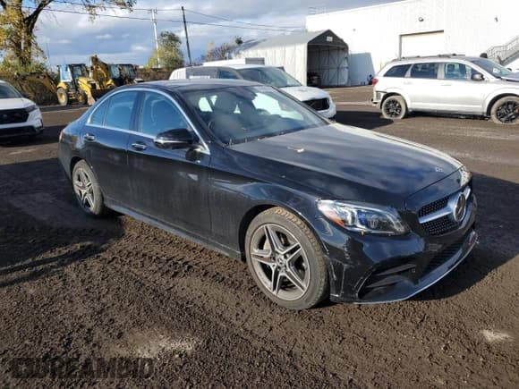 ✅ 2020 Mercedes-Benz C 300 • VIN: WDDWF8EB5LR528835 • Lot: 89690305. Wystawiony na Copart z przebiegiem 37 803 mil. Bezpłatny archiwum sprzedaży aukcyjnych z USA i szczegółowy raport historii pojazdu na DreamBid. Zdjęcie 4.