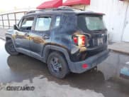 ✅ 2017 Jeep Renegade Sport • VIN: ZACCJAAHXHPF49957 • Lot: 43890480. Wystawiony na IAAI z przebiegiem 193 919 mil. Bezpłatny archiwum sprzedaży aukcyjnych z USA i szczegółowy raport historii pojazdu na DreamBid. Zdjęcie 3.